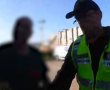 מרדף בכביש 44: נהג משאית מחולון ניסה להימלט משוטרים - ונעצר