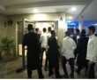 שוב חרדים פרצו לבית קצין צה"ל – הפעם אחראי האבטחה של כלא 10