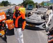 רכב התהפך בתאונה בחולון: נהג בן 42 נפצע 