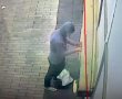 סכינים ותרמילים בכניסה לבנקים ולרשת מזון: תושב חולון בדרך לכתב אישוח