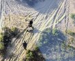 דרמה בחולון: יחידת הרחפנים העירונית איתרה נער שהתייבש בחולות מולדת